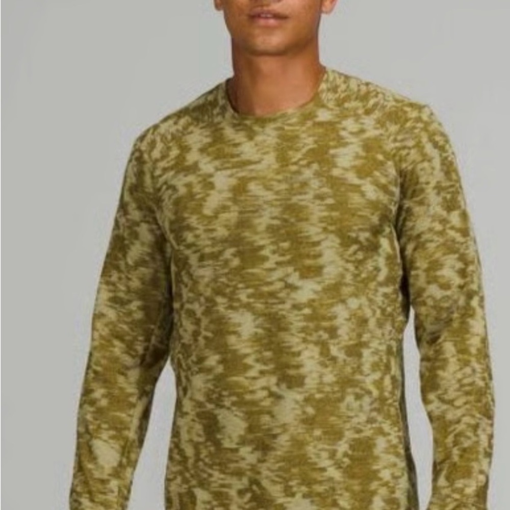 NWT Lululemon Athletica Surge Warm Crew